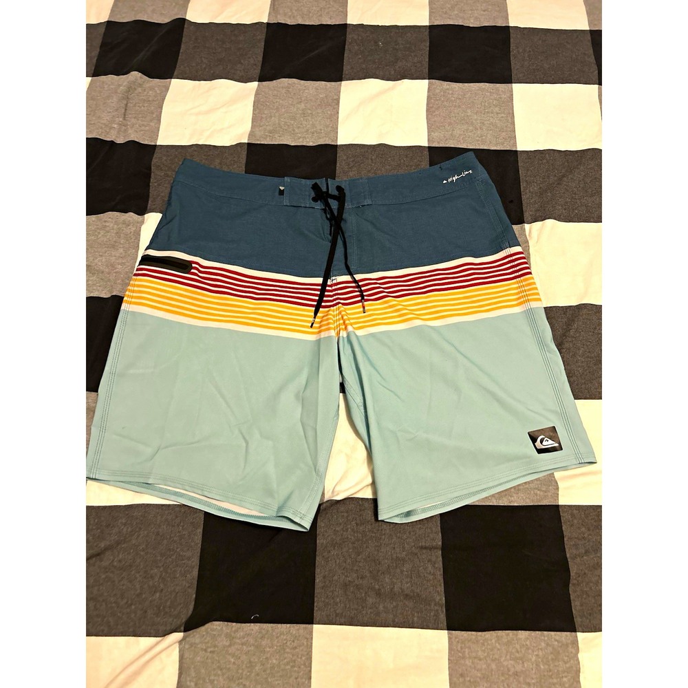 Quiksilver Highline Mens Board Shorts Size 38 Blue Striped Swim Trunks
